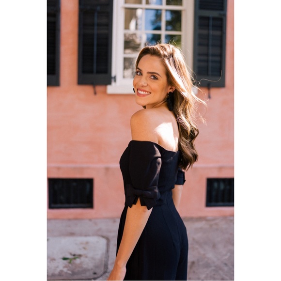 NEW Gal Meets Glam Meredith Jumpsuit - Picture 8 of 15